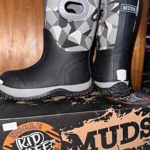 Black and Gray Mid-Calf Waterproof Boots